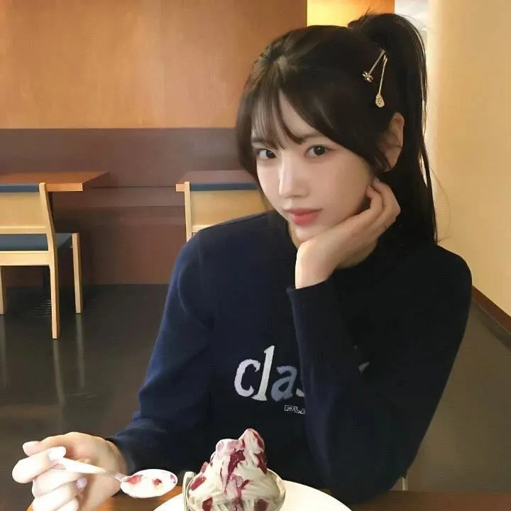 约翰·木兰尼和午餐小伙伴